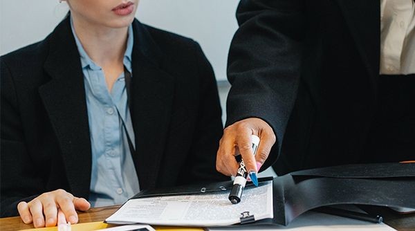 如何與客戶溝通？法國設計師分享 10 個新手常犯錯誤