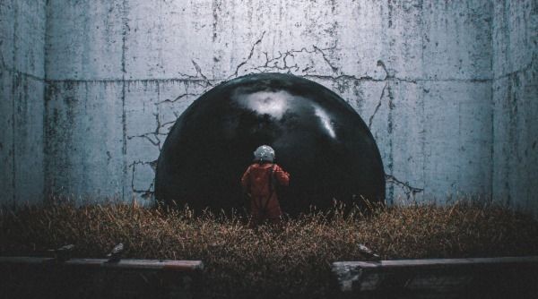 遊走在 2D 與 3D 之間的視覺藝術家，用 Blender 打造出各種酷炫場景！