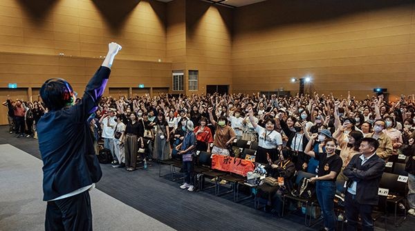 「角色是推動作品的關鍵核心。」《排球少年！！》動畫導演滿仲勸攜手《週刊少年 JUMP》副編輯長本田佑行，剖析漫畫改編動畫的創作心法