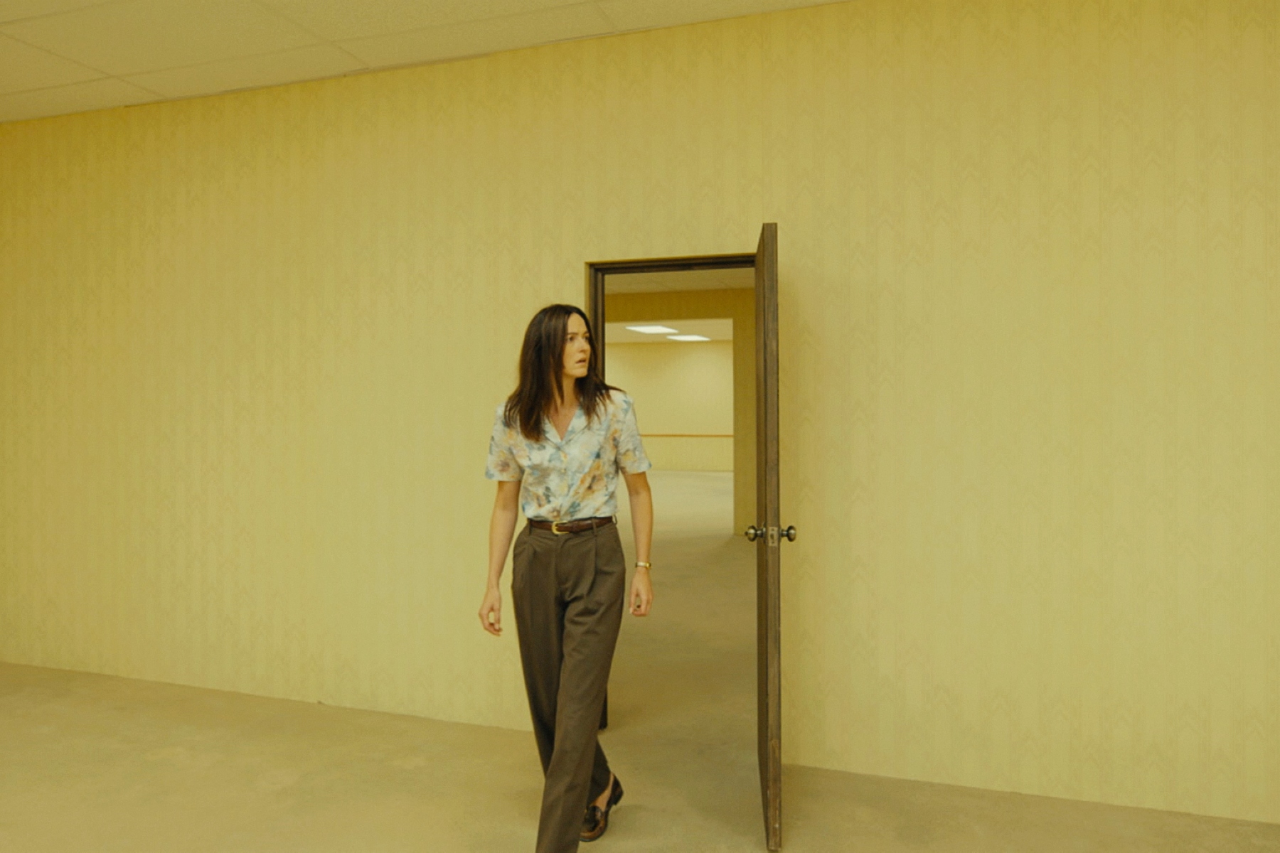 A24 《後室》